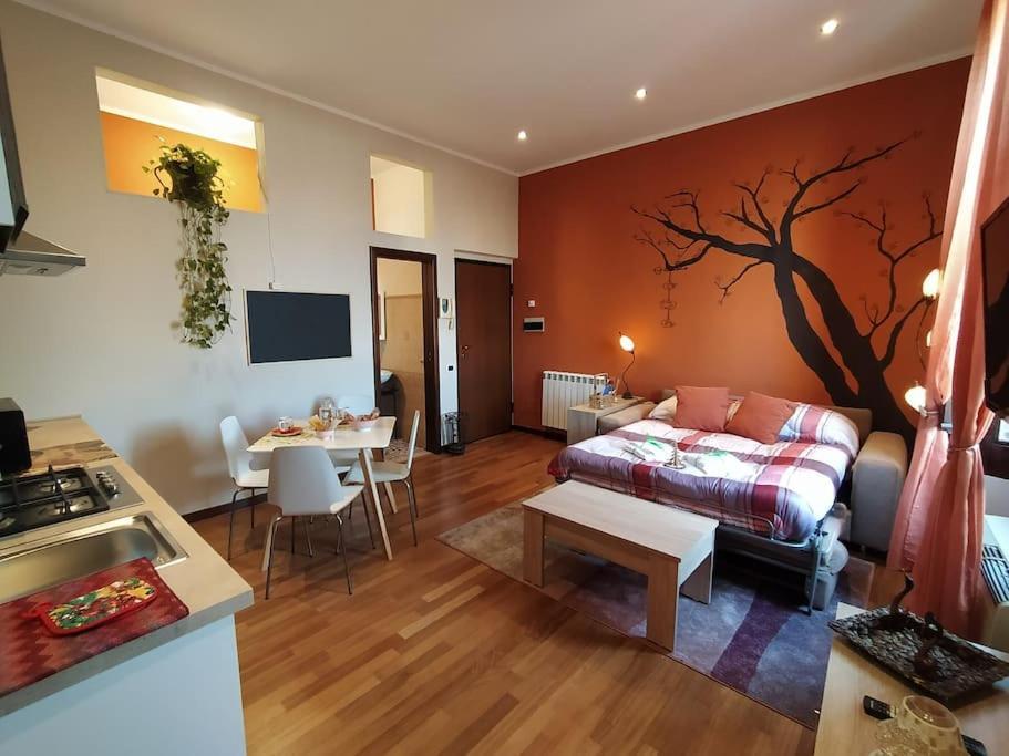 Casa Degli Alberi Appartamento Fiumicino Esterno foto