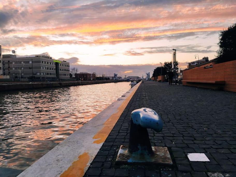 Casa Degli Alberi Appartamento Fiumicino Esterno foto
